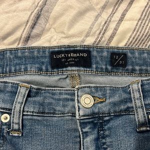 Gently used Lucky Brand Jeans